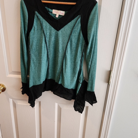 Elphaba approved Pretty Angel linen accent, rib knit green and black top sz M - Picture 7 of 7